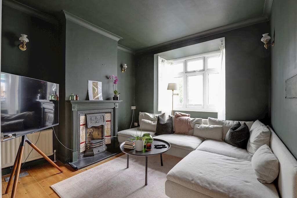 13-8744JHHGLL - 4...