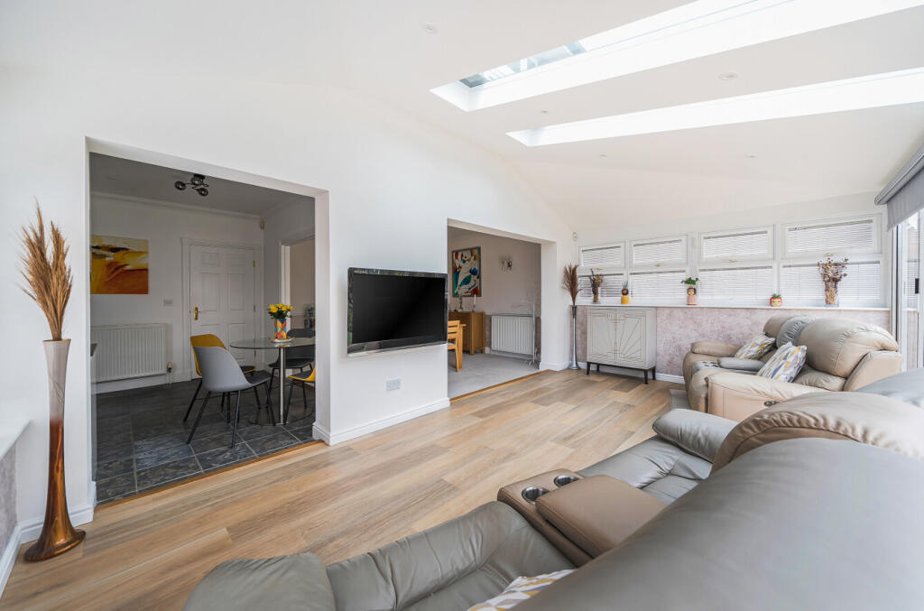 1380128-25-6911f9...