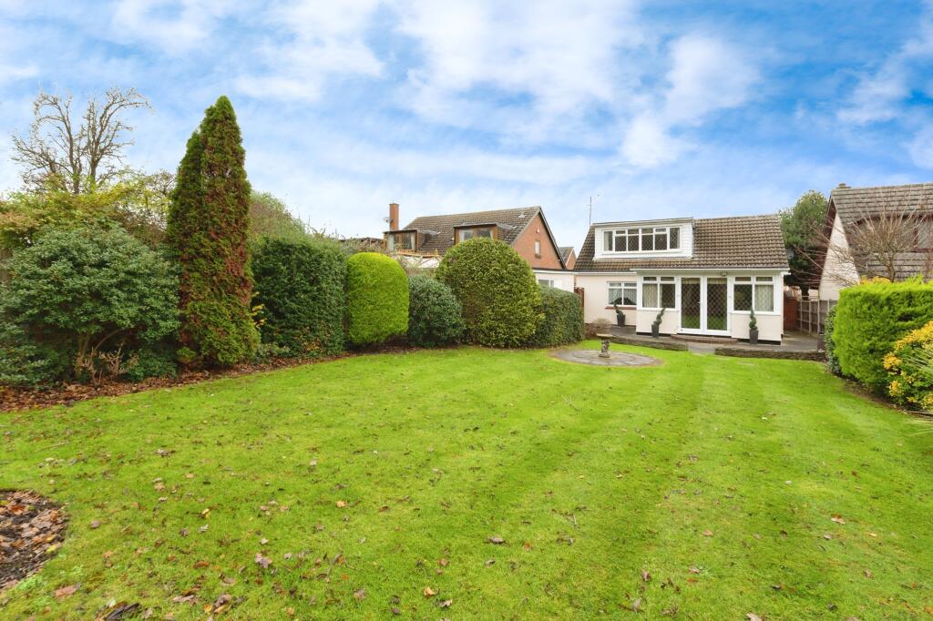 28victoriaroadlaindonbasildonss156aw-28