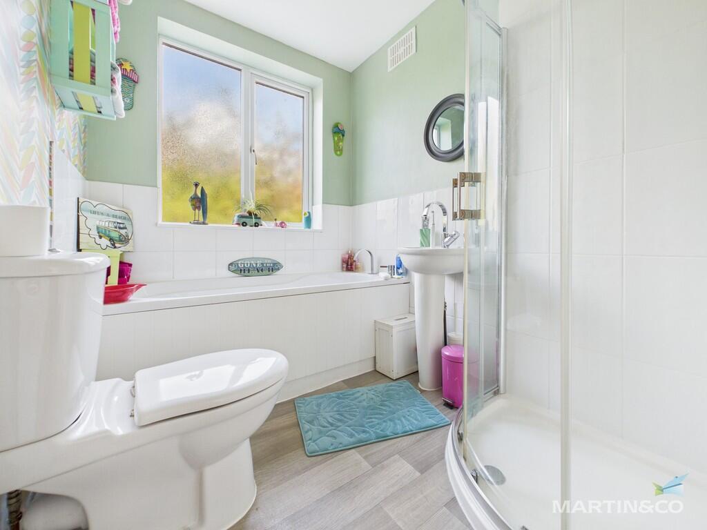 CAM03111G0-PR0381...