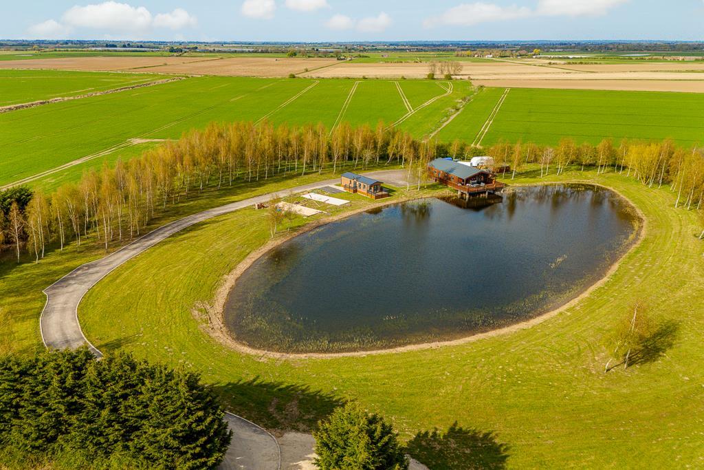 Swan Lake Country Park (Swineshead)-6.jpg