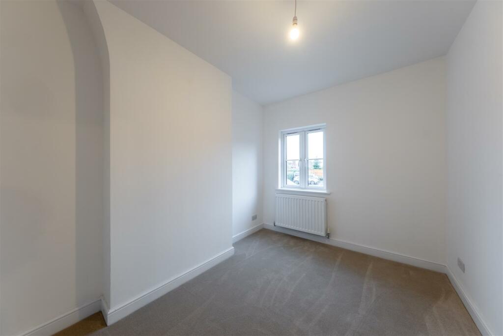 2 Coronation Terrace-028.jpg