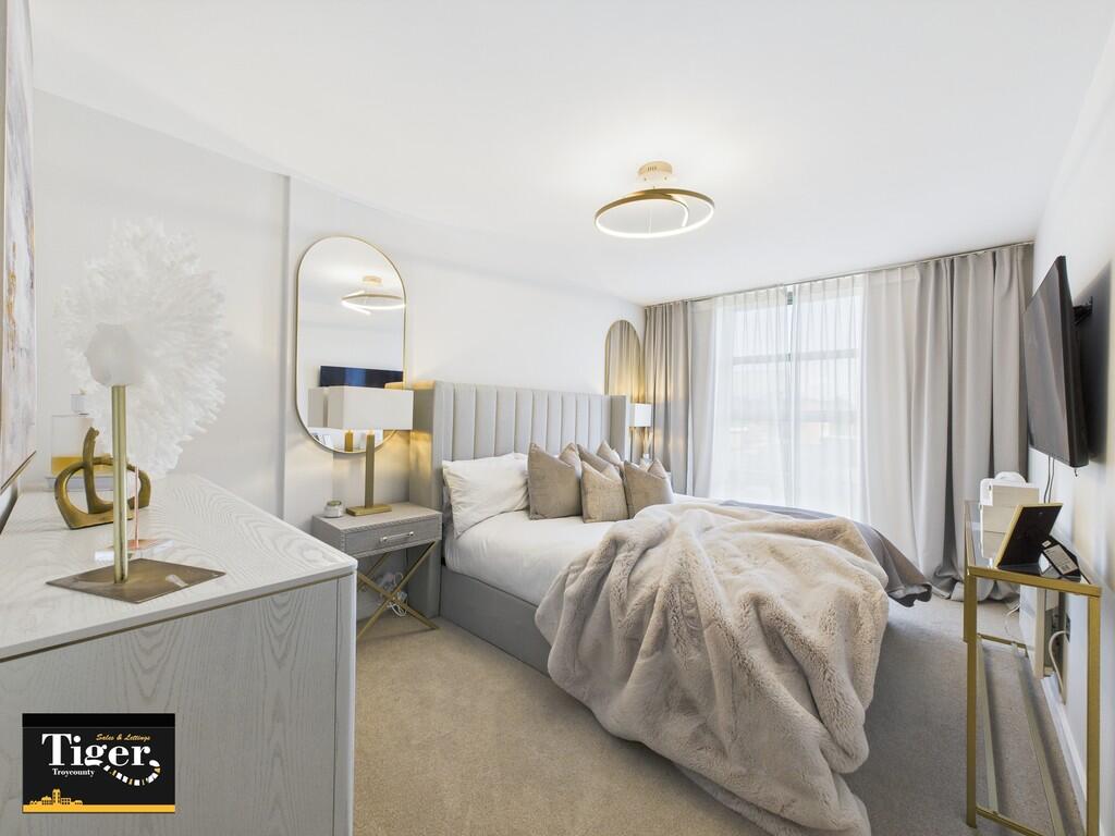 CAM03440G0-PR0305...