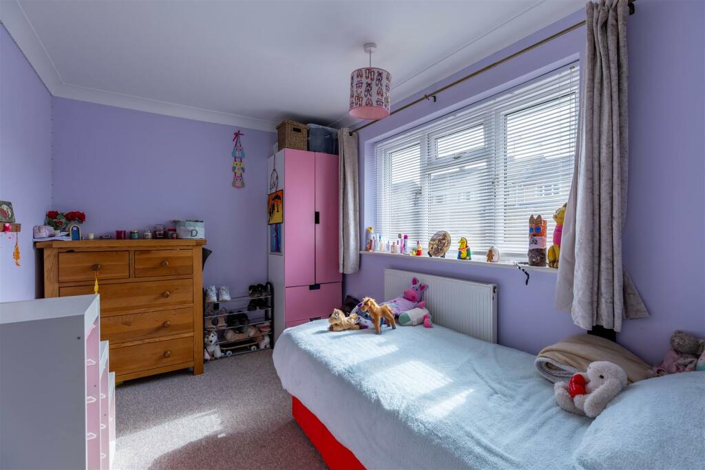 Swiss Cottage (15).jpg