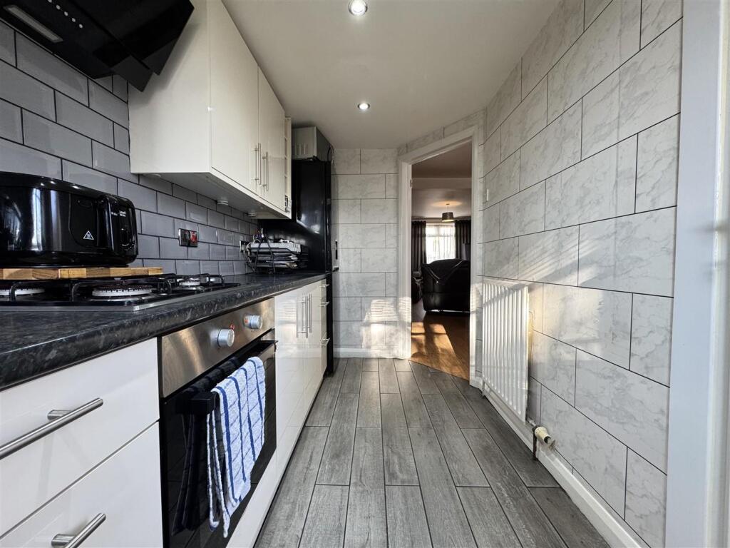 IMG_4944 (Large).JPG