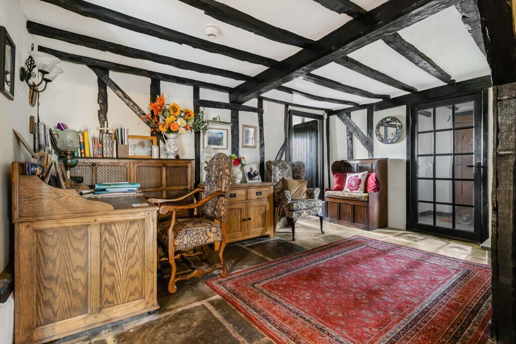 The Avenue, Great Barton,