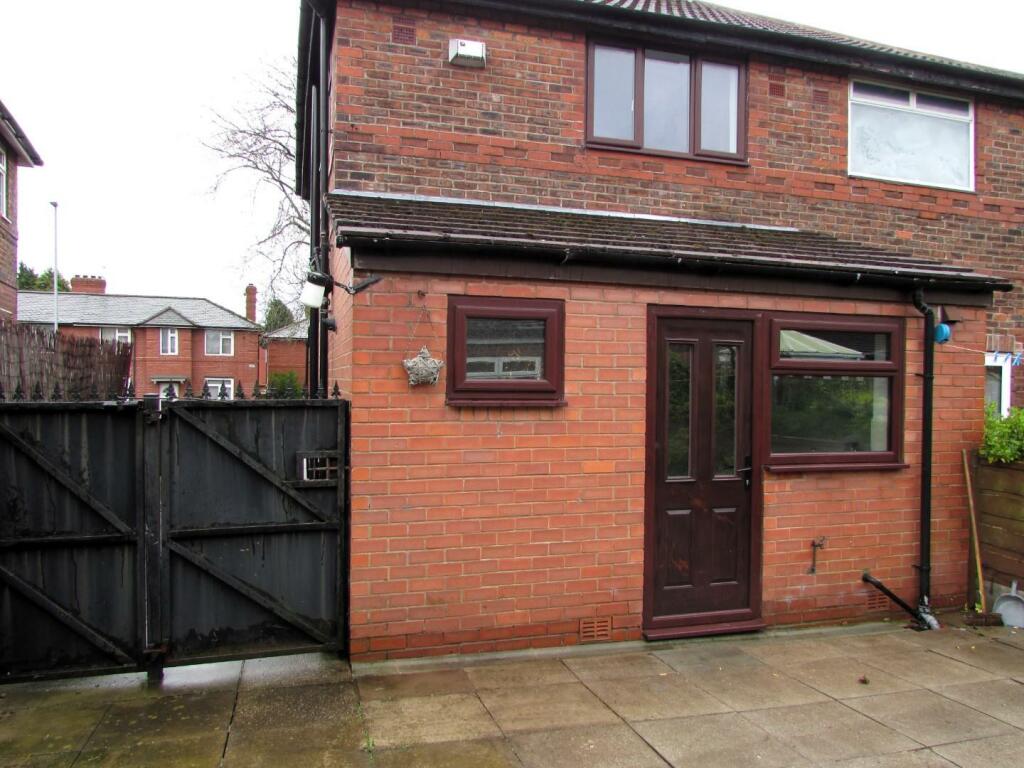 LordLane40gdn2.JPG
