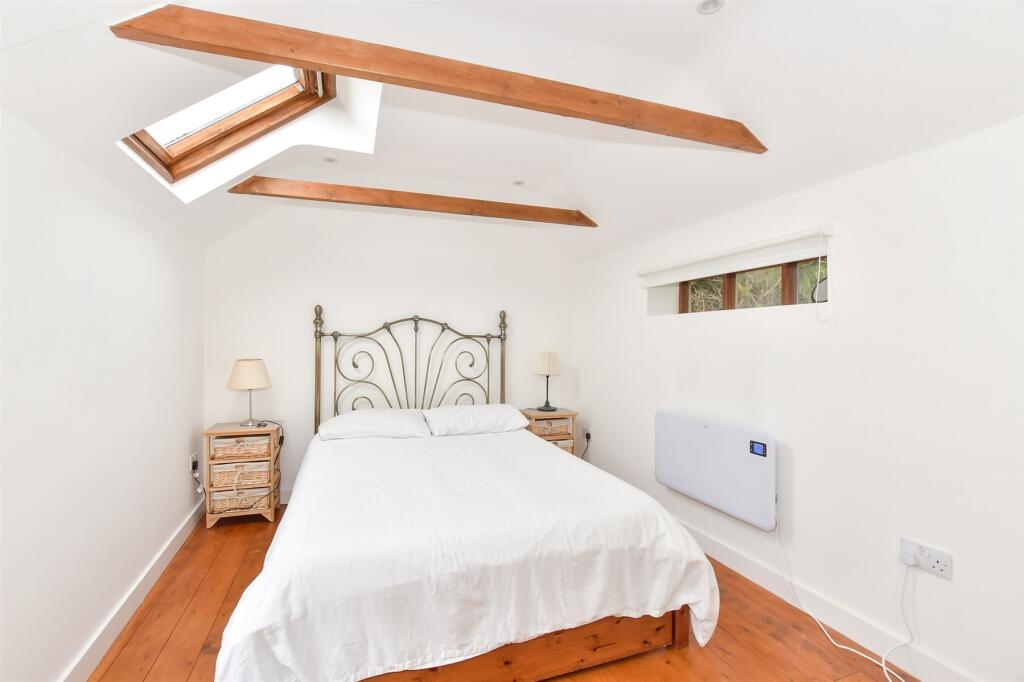 Room 1 (Used As A Guest Bedroom)