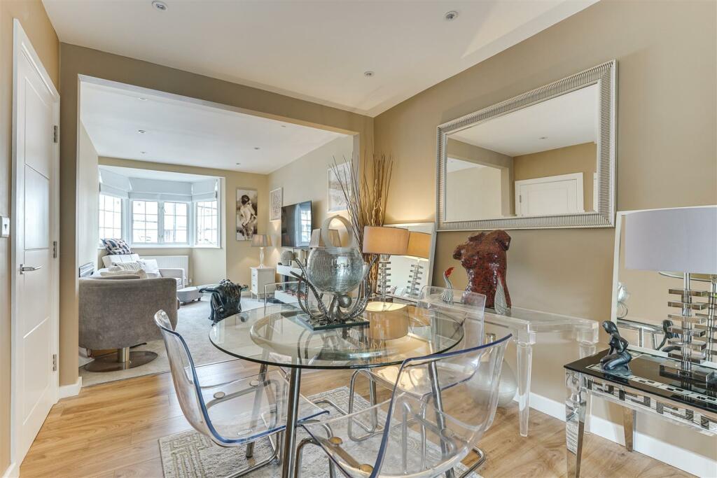 63 Leighton Road-15.jpg