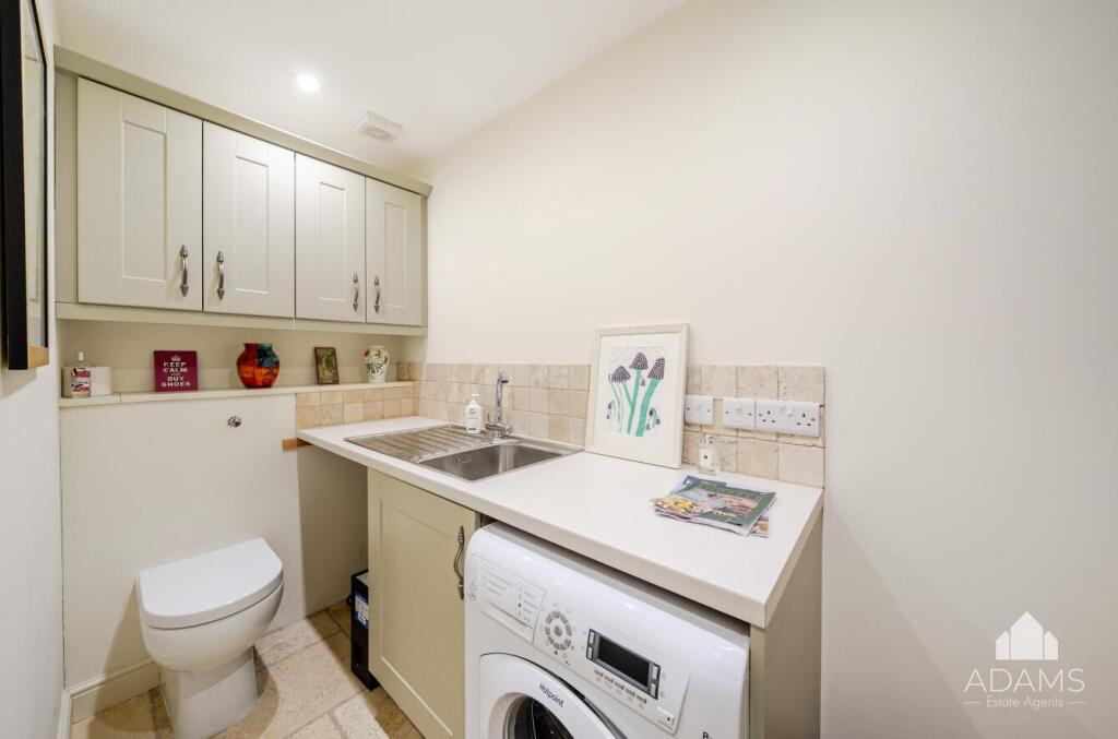 Utility/Cloakroom