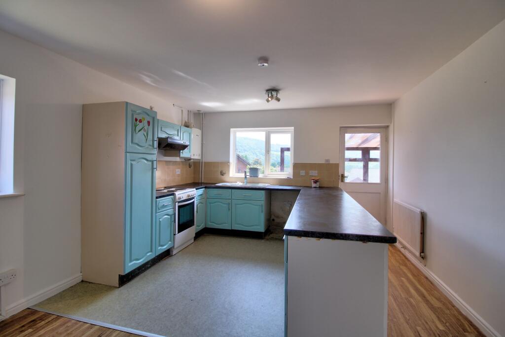 IMG_4772_3_4Interior4