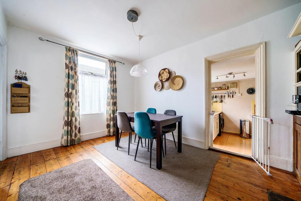 Dining Room (1)
