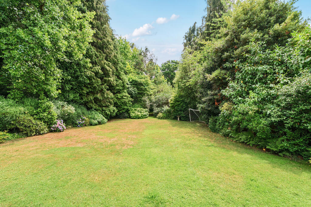 1334210-29-688cd0...