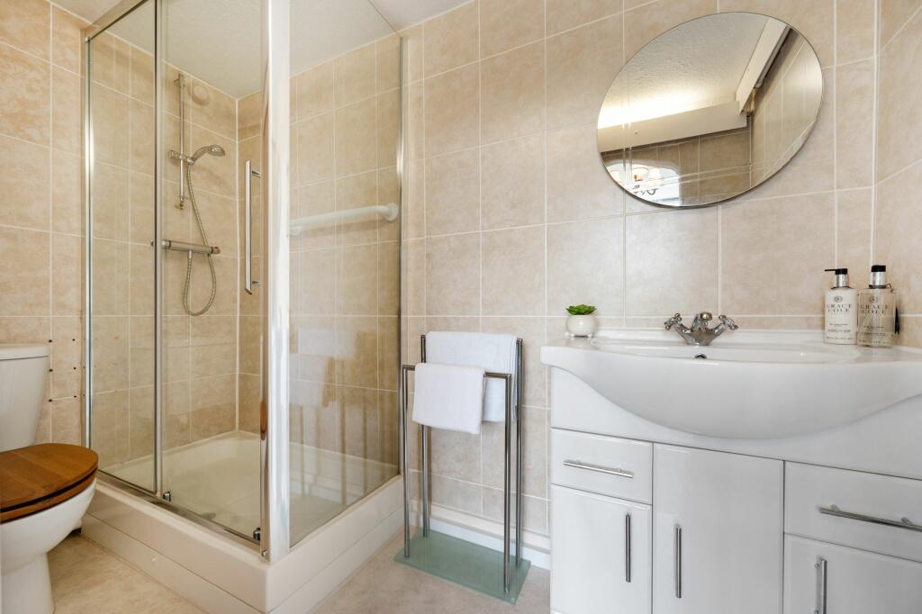 Ensuite