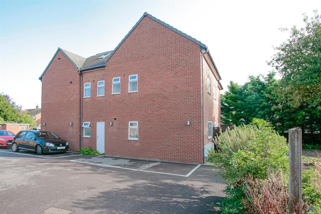 4 Bucknell COurt (12).jpg