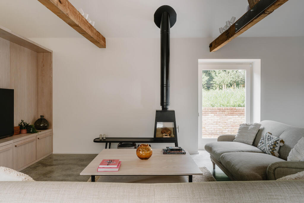 302690 - Eastry Court Lane_High Res-7.jpg