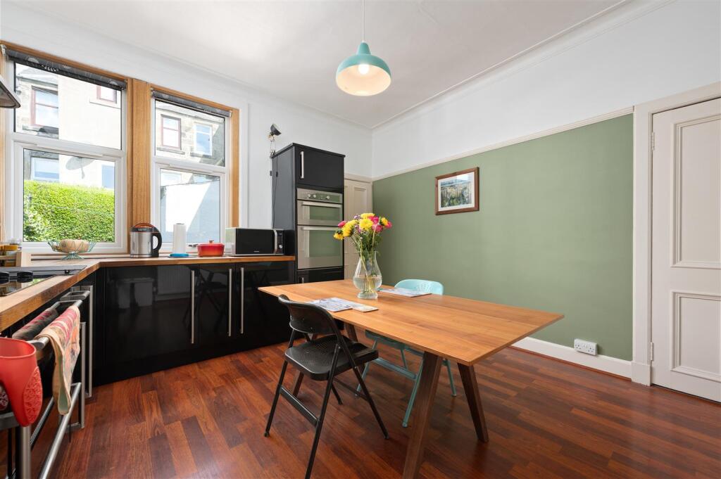 8 South Dewar Street 011.JPG