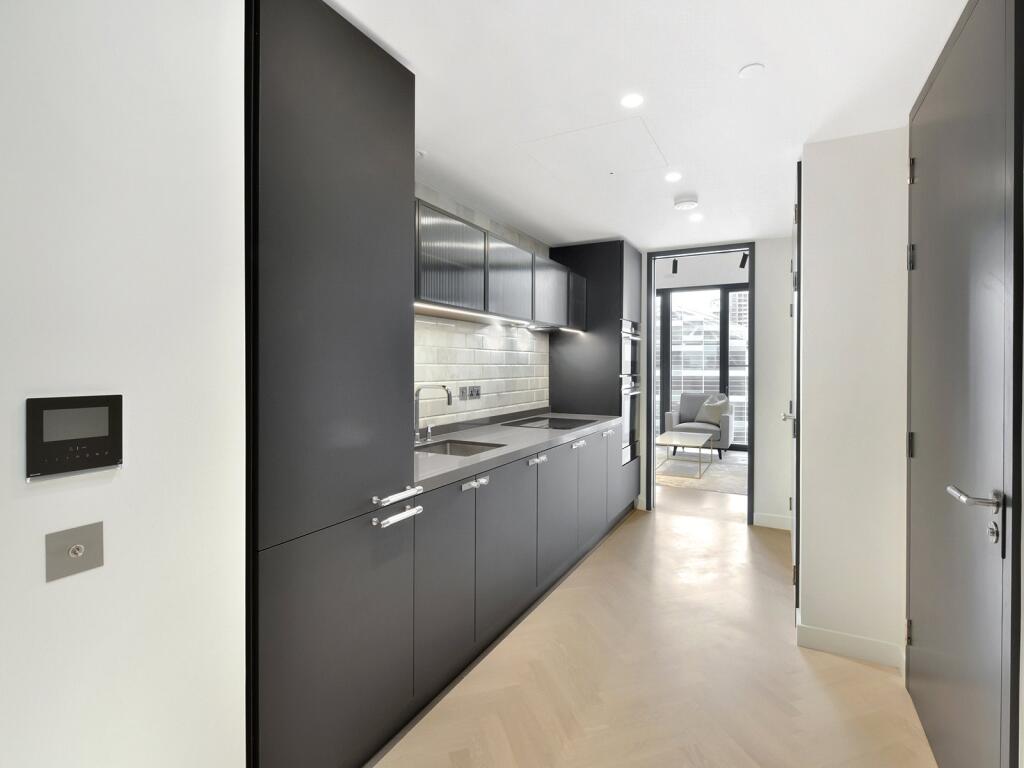 One Crown Place