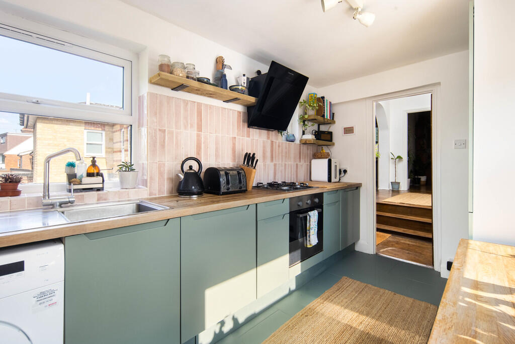 14_Kitchen