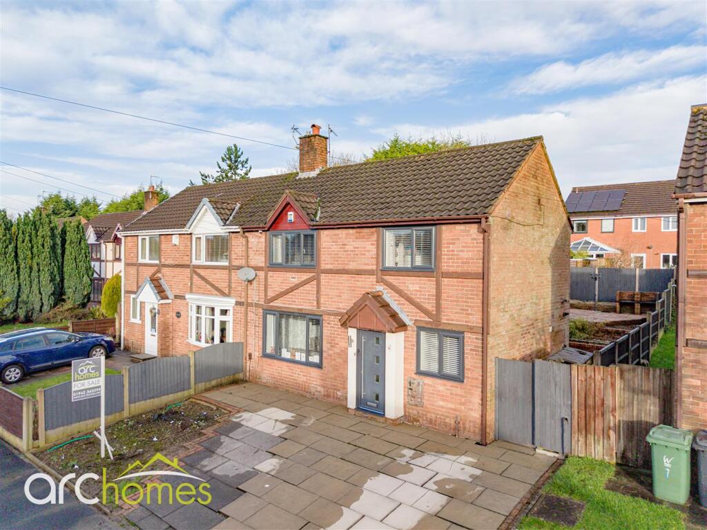 dji_fly_20251208_102806_0054_1765197929662_photo.J