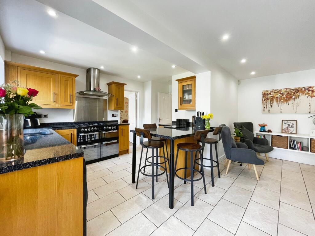 Kitchen/Family