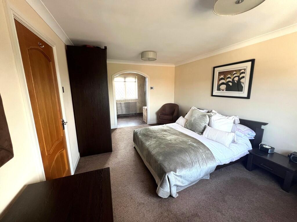 Bedroom B1