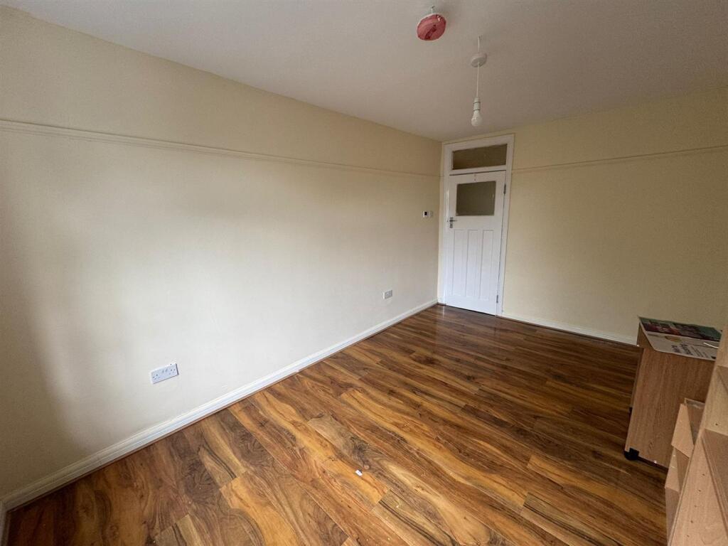 WhatsApp Image 2025-08-05 at 11.21.53 AM (2).jpeg