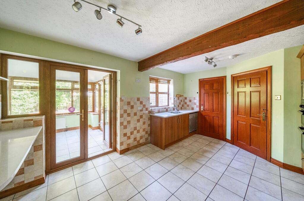 20-68221cb9ea9fb-1293526-ARW-20 .jpg