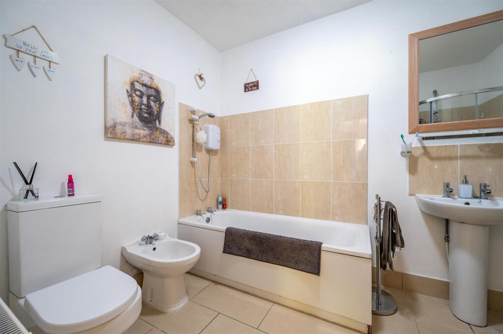 29 Chichester Avenue 25 12.jpg