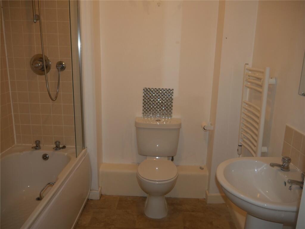 Picture 4