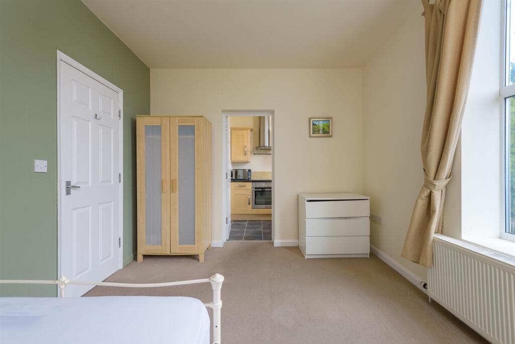 untitled (4 of 8).jpg