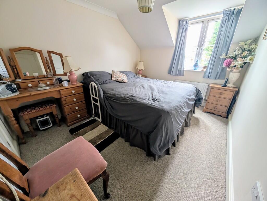 PXL_20251001_1414...