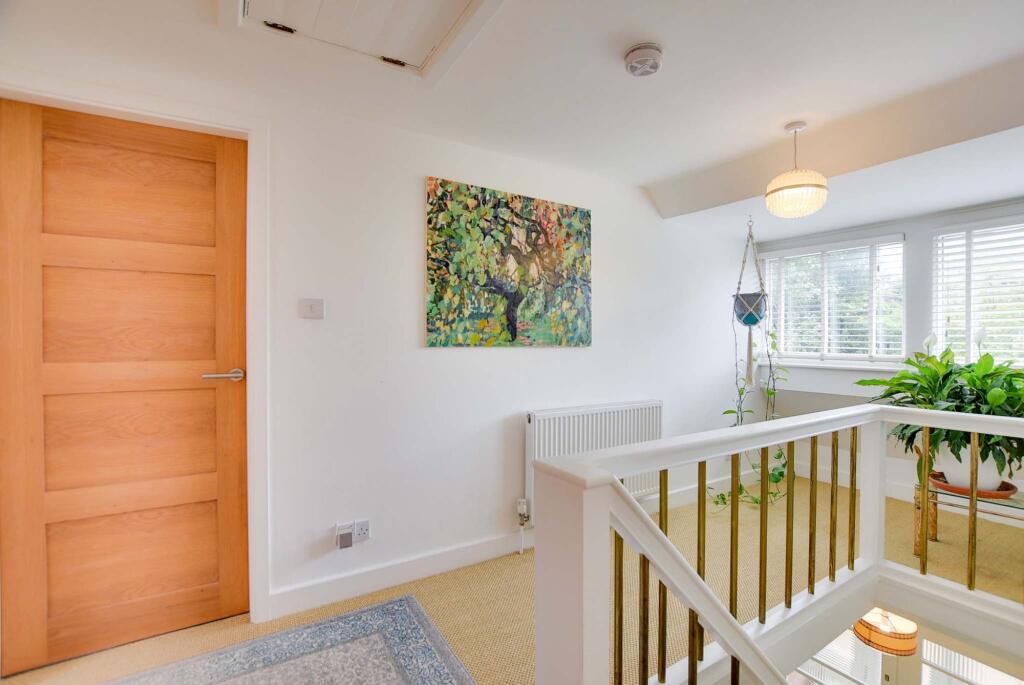 First Floor Galleried Landing