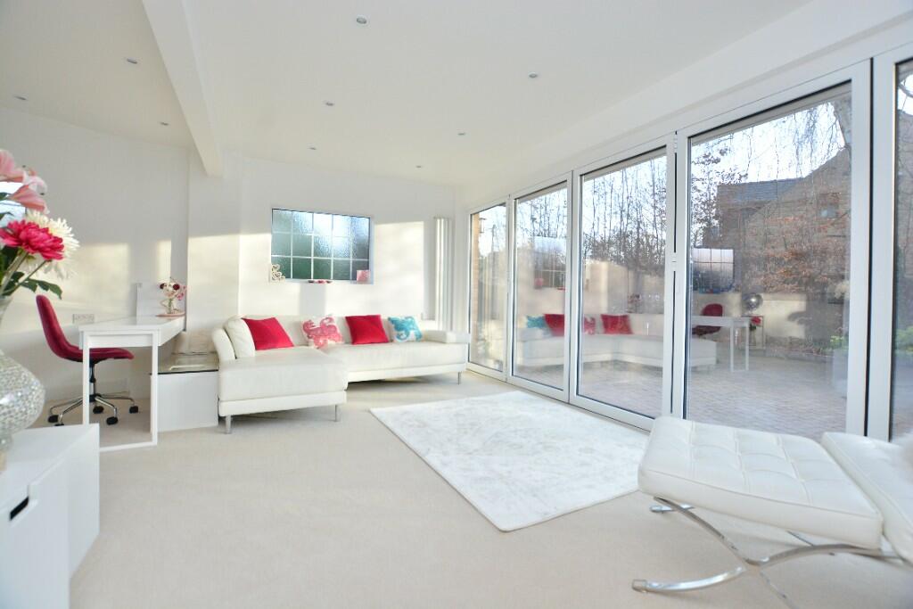 Farrer Lane, Leeds, West Yorkshire, LS26