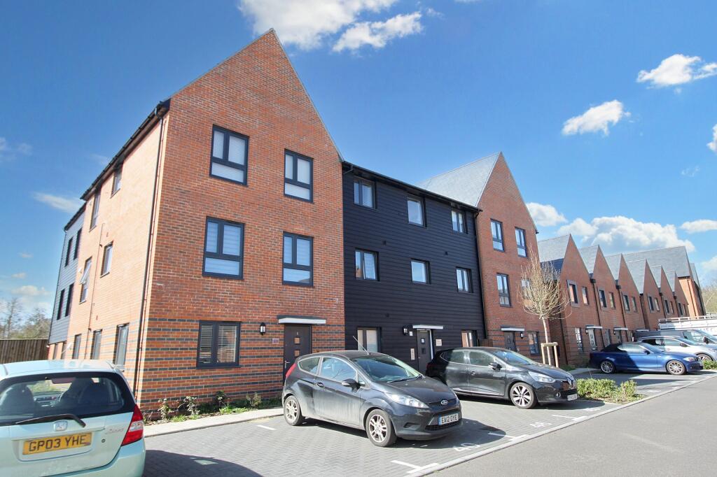 20250329140040_01_MxDjM