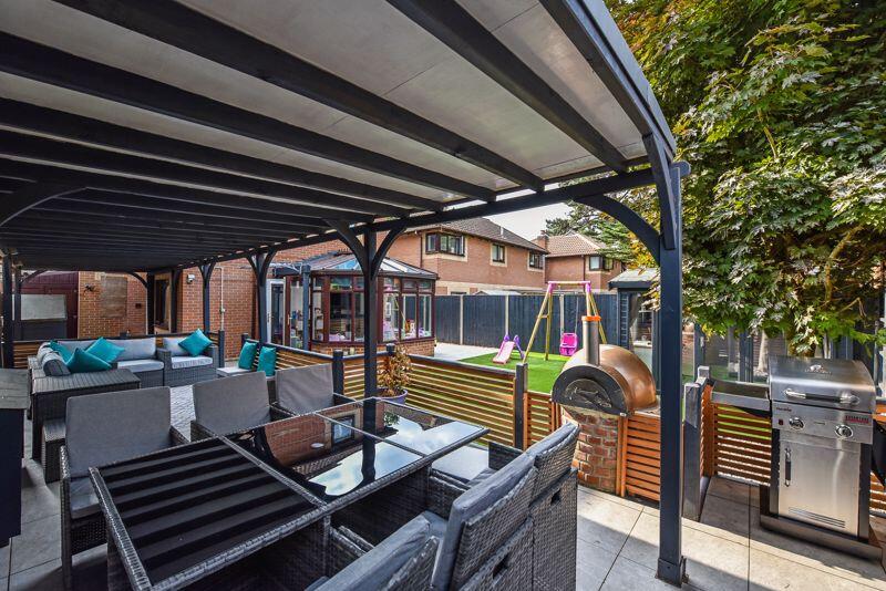 Garden Sheltered Seating Area