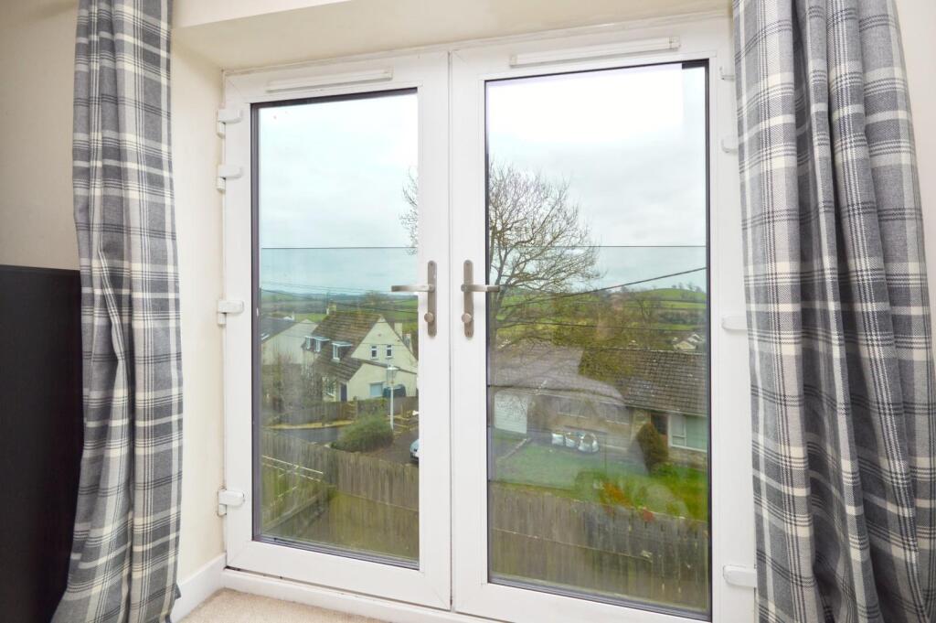Open Plan Kitchen/Dining/Living Area