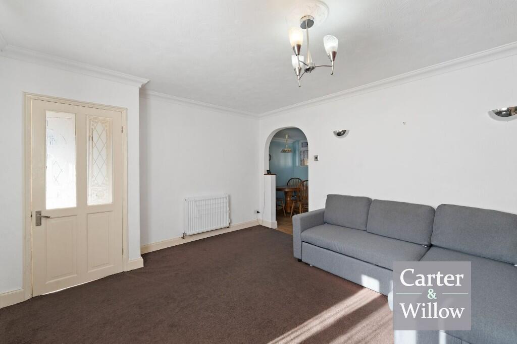 Reception room 