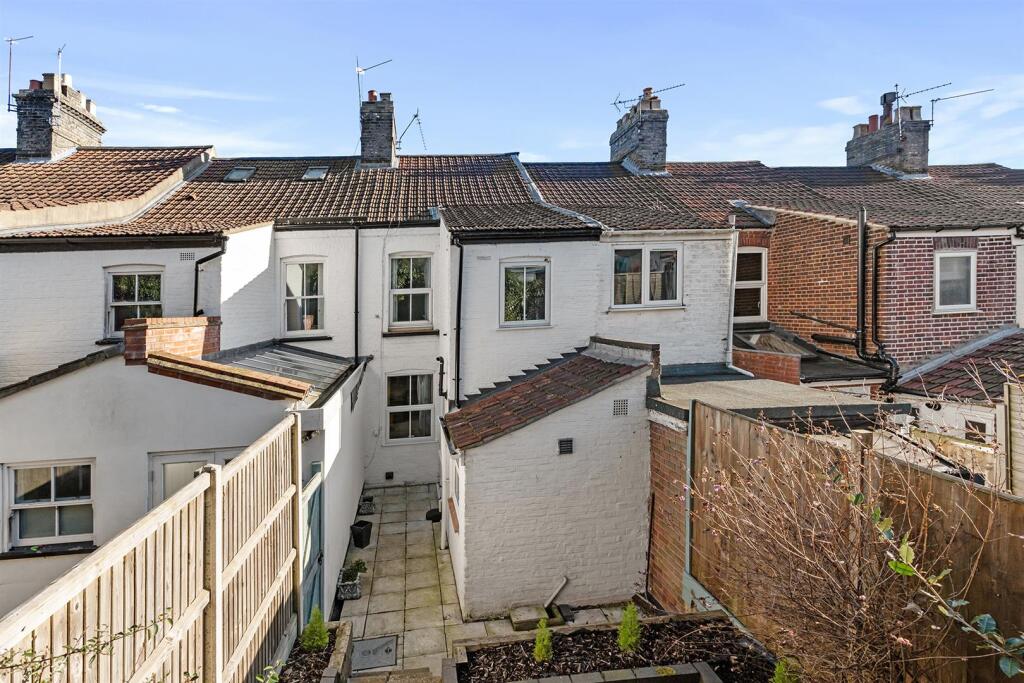 39 Cardiff Road-020.jpg