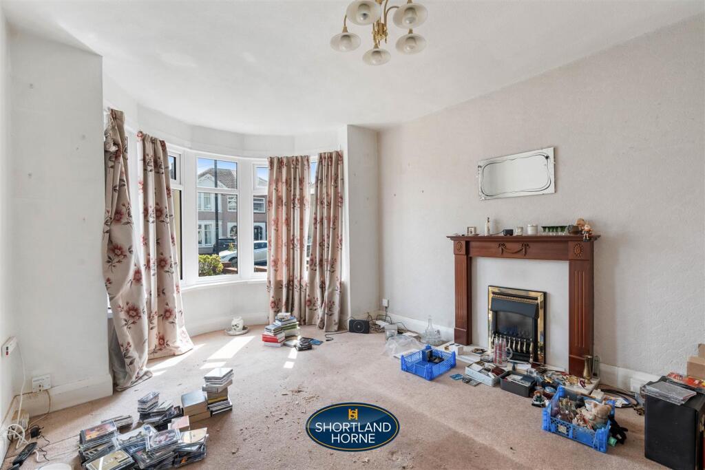 61 Dickens Road WM (13 of 23).jpg