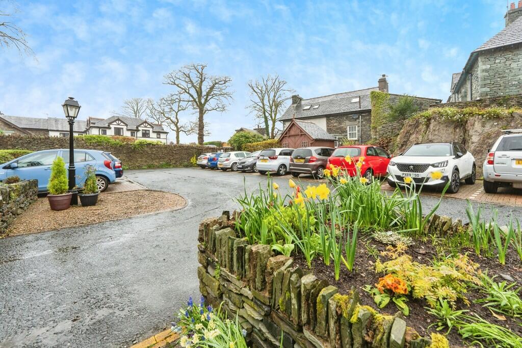 Communal Parking ...