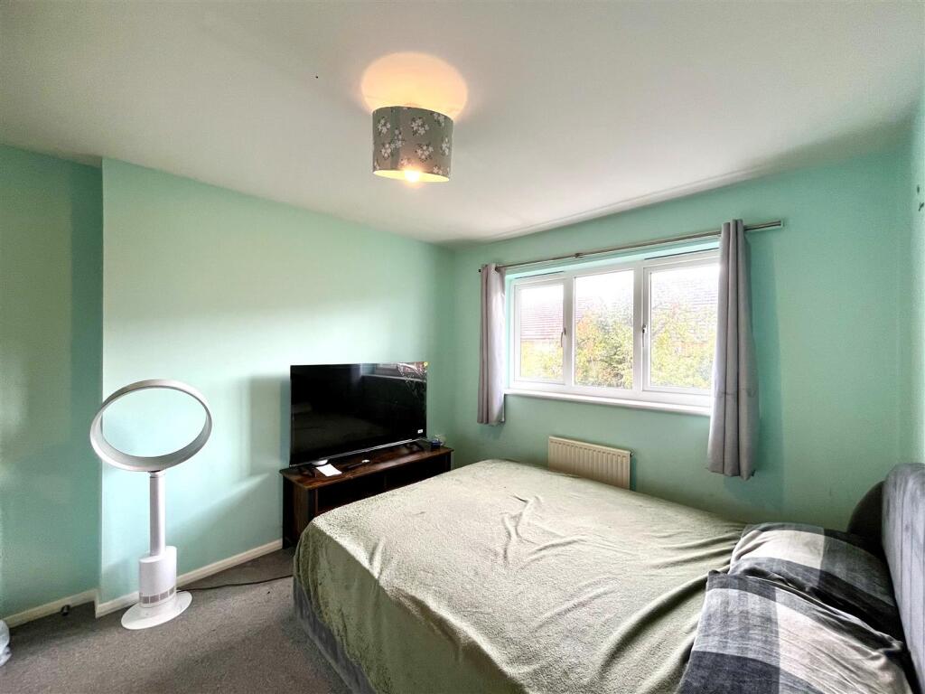 Bedroom 2 Aspect 2