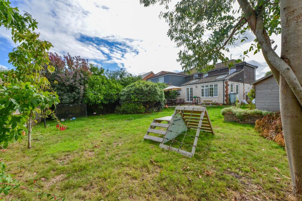 Crispin Cottage6.jpg