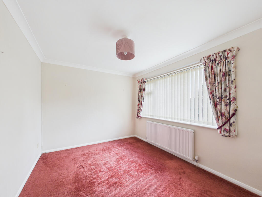 CAM01354G0-PR0485-STILL008