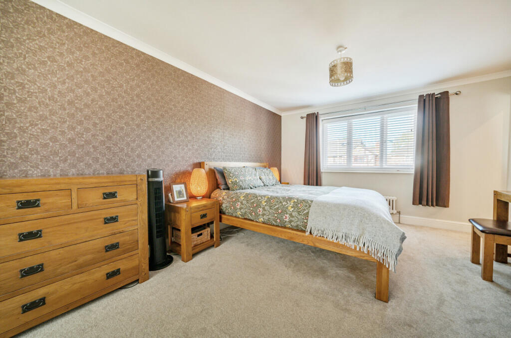 1330986-14-689b23...