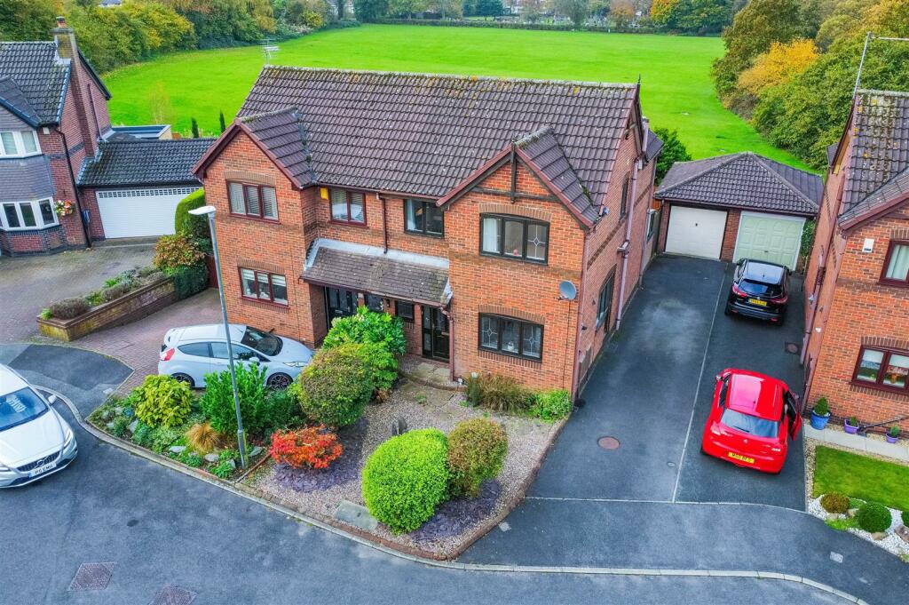 dji_fly_20241025_113250_191_1729852426345_photo_op