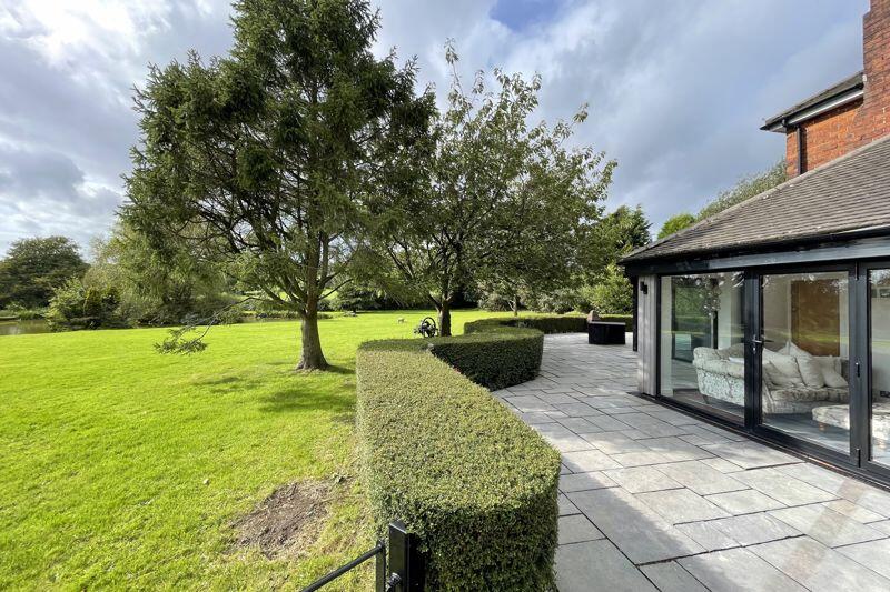 Garden Views 