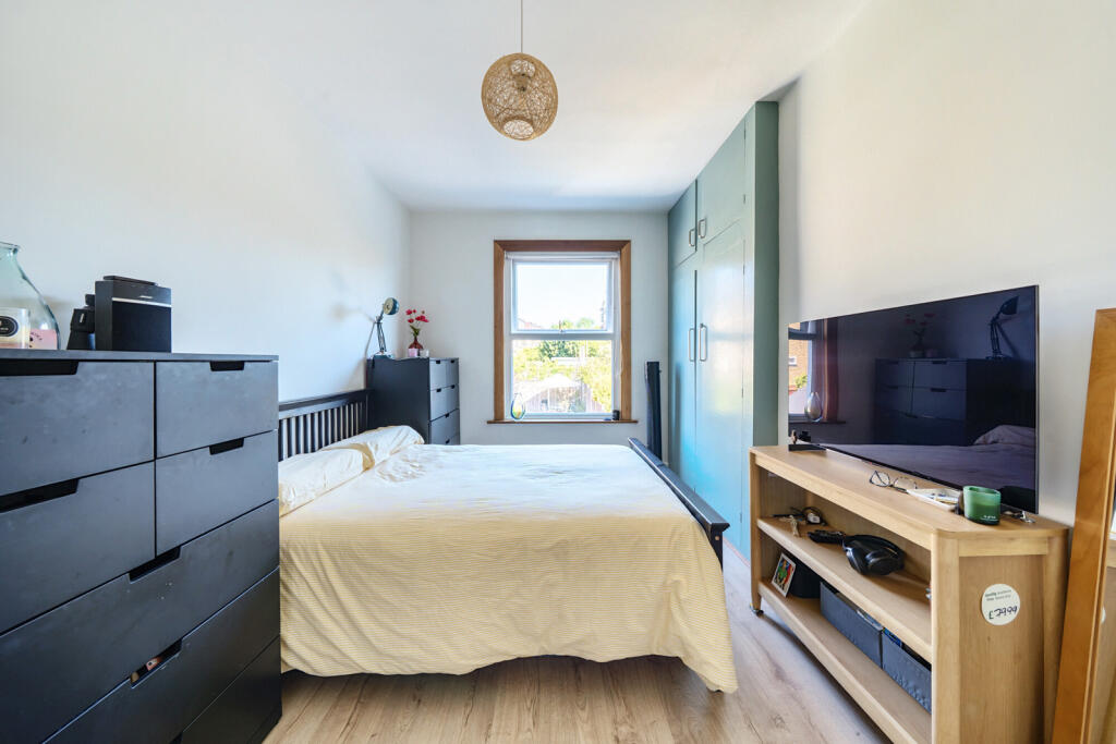 1313402-9-6870ebc...