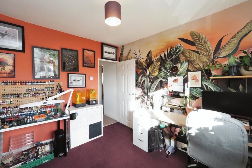 Spacious Double Bedroom