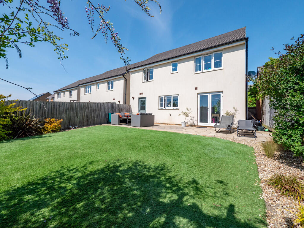 Curlew Road, Bude